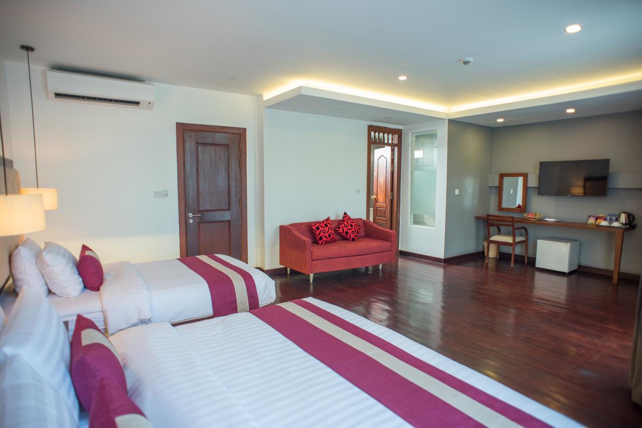 Naga Gate Boutique Hotel Siem Reap Esterno foto
